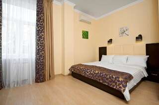 Гостиница Top Hill Hotel Краснодар Улучшенный двухместный номер с 1 кроватью-1